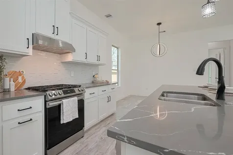 8634 Allwood Street Houston TX 77016