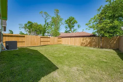 8634 Allwood Street Houston TX 77016