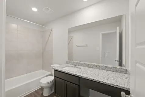 2206 Thorpe Grove Court Houston TX 77090