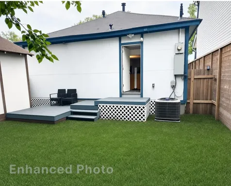 617 E 12th 1/2 Street Houston TX 77008