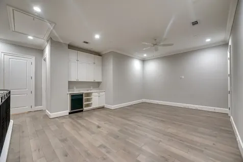 1913 Revere Street Houston TX 77019