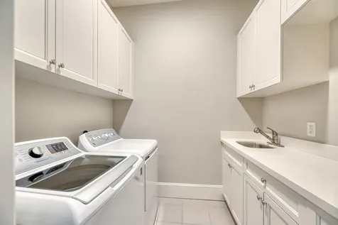 1913 Revere Street Houston TX 77019