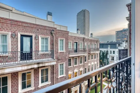 1913 Revere Street Houston TX 77019