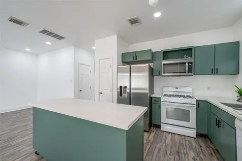 1665 Nichole Woods Drive Houston TX 77047