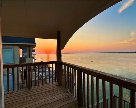 438 Jeanie Lynn Street Galveston TX 77554