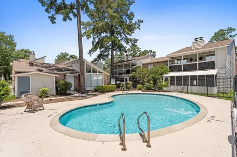 17331 Red Oak Drive 14 Houston TX 77090