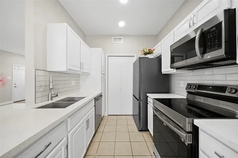 8257 Sands Point Drive 167 Houston TX 77036