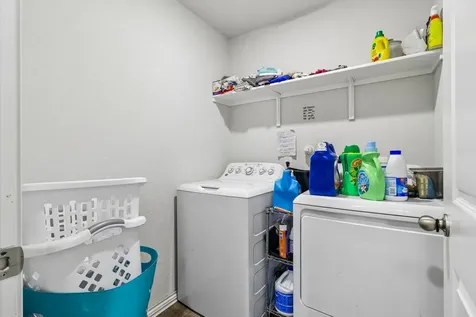 9811 Bur Sedge San Antonio TX 78254