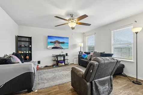 9811 Bur Sedge San Antonio TX 78254