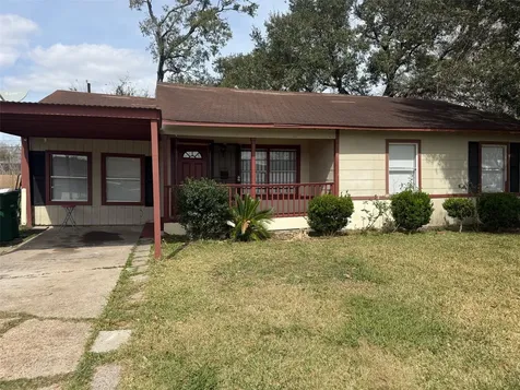 5933 Southgood Street Houston TX 77033