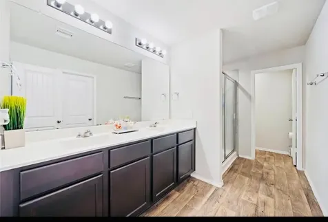 519 Green Clover Lane Rosharon TX 77583