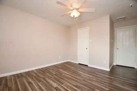 5418 Cinnamon Lake Drive Baytown TX 77521