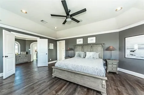 1517 Waterside Drive League City TX 77573