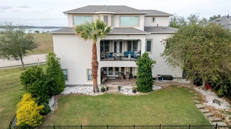1517 Waterside Drive League City TX 77573