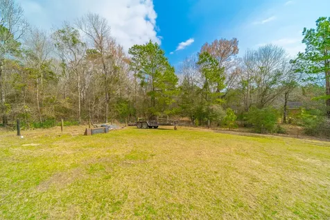 840 Horace Bonds Road Livingston TX 77351