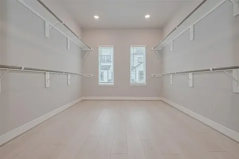 8925 Grovner Place Houston TX 77055