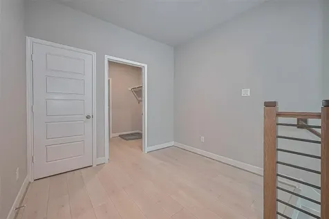 8925 Grovner Place Houston TX 77055