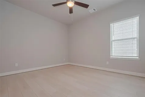 8925 Grovner Place Houston TX 77055