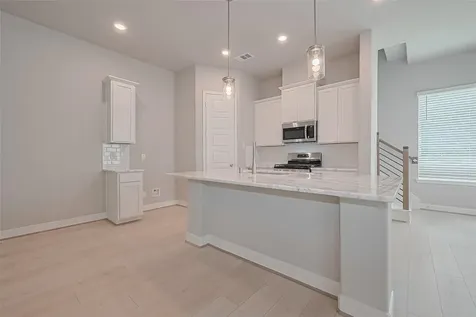 8925 Grovner Place Houston TX 77055