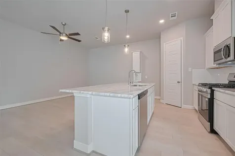 8925 Grovner Place Houston TX 77055