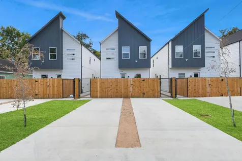 2708 Bostic Street A Houston TX 77093