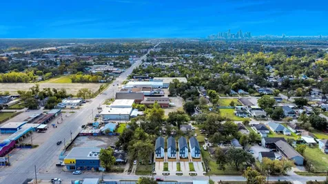 2708 Bostic Street A Houston TX 77093