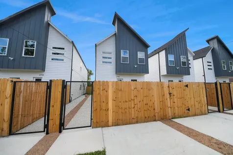 2708 Bostic Street A Houston TX 77093