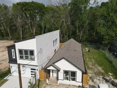 7800 Sand Street Houston TX 77088