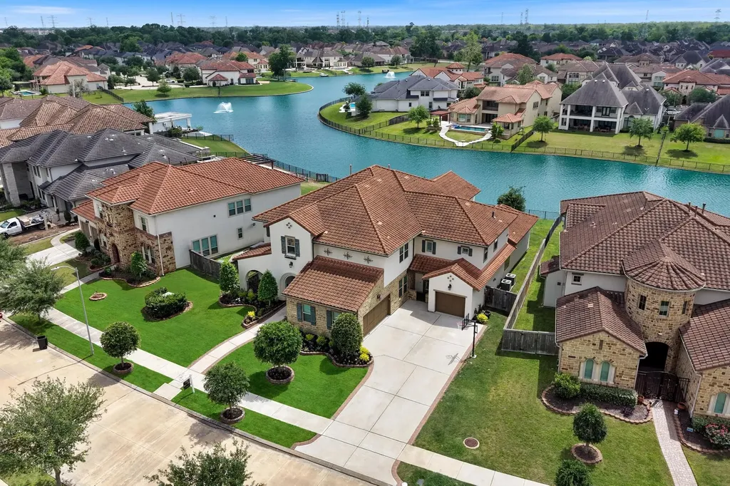 5403 Rouchel Brook Lane Sugar Land TX 77479