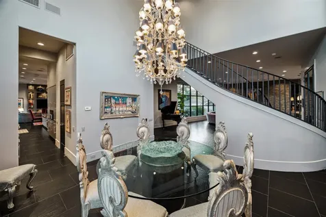 5311 Queensloch Drive Houston TX 77096