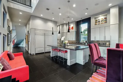 5311 Queensloch Drive Houston TX 77096