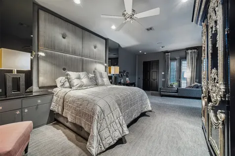 5311 Queensloch Drive Houston TX 77096