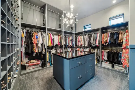 5311 Queensloch Drive Houston TX 77096