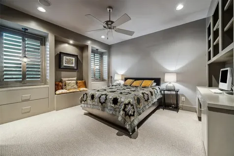 5311 Queensloch Drive Houston TX 77096