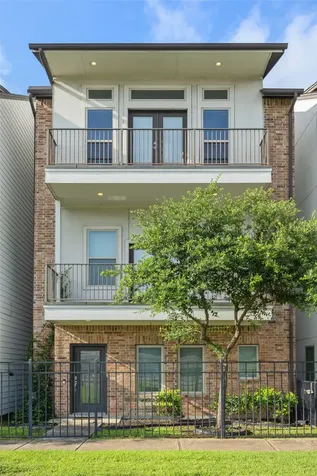 727 Schwartz Street Houston TX 77020