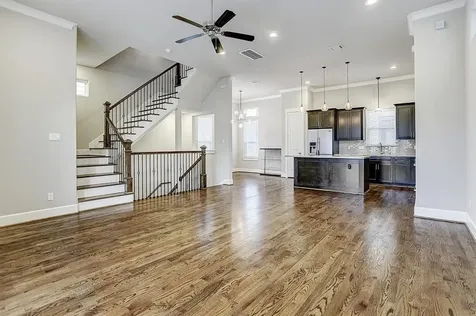 1057 W 25th Street A Houston TX 77008