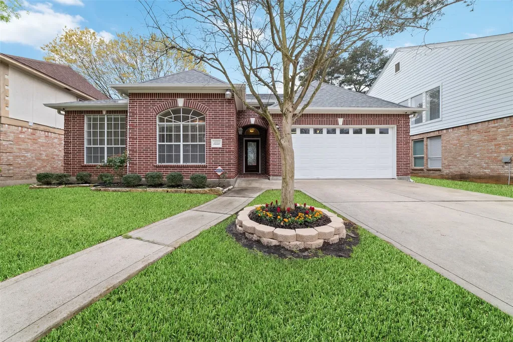 13311 Duke Of York Lane Houston TX 77070