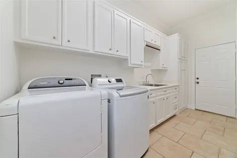 13311 Duke Of York Lane Houston TX 77070