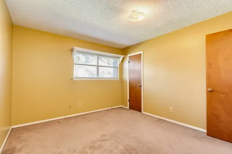 267 Wentworth Drive West Columbia TX 77486