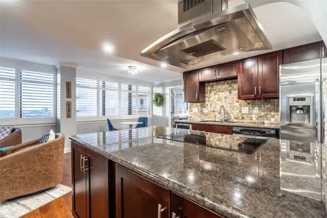 3525 Sage Road 1511 Houston TX 77056