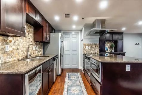 3525 Sage Road 1511 Houston TX 77056