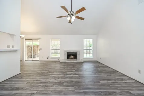4511 Alamo Avenue Sugar Land TX 77479