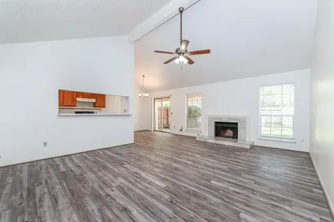 4511 Alamo Avenue Sugar Land TX 77479