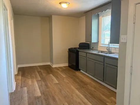 5962 Belarbor Street Houston TX 77033