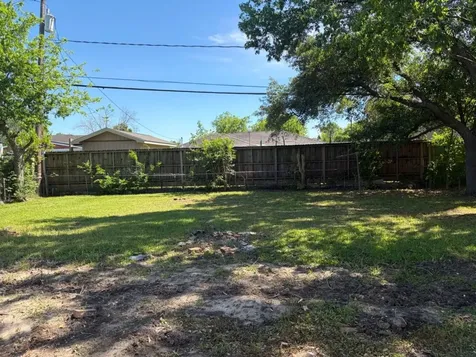 5962 Belarbor Street Houston TX 77033