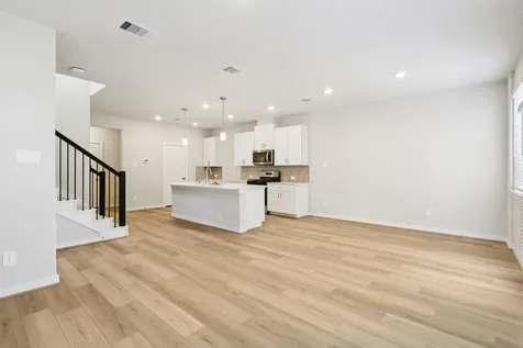 3225 Quiet Sunset Drive Houston TX 77080