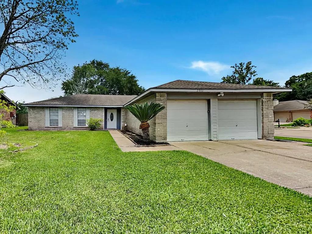 2902 Early Turn Drive Webster TX 77598