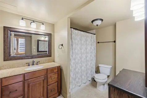 1111 Caroline Street 2611 Houston TX 77010