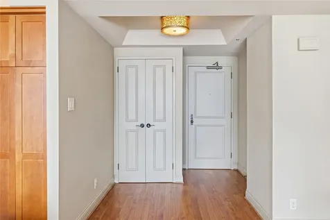 1111 Caroline Street 2611 Houston TX 77010