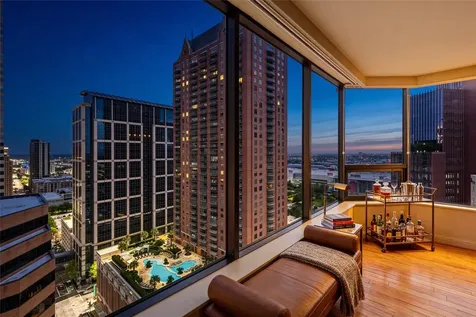 1111 Caroline Street 2611 Houston TX 77010